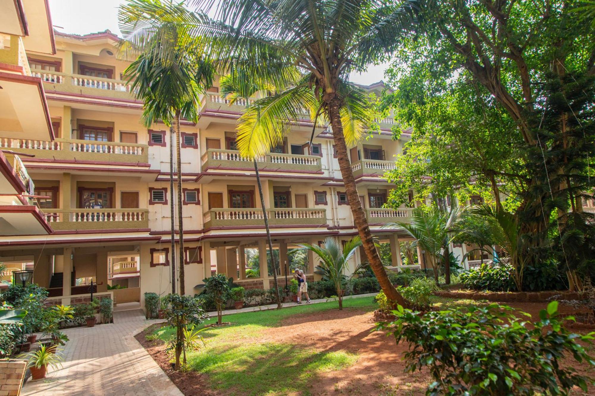 Cherrystay Holiday Resort -Candolim Beach Buitenkant foto