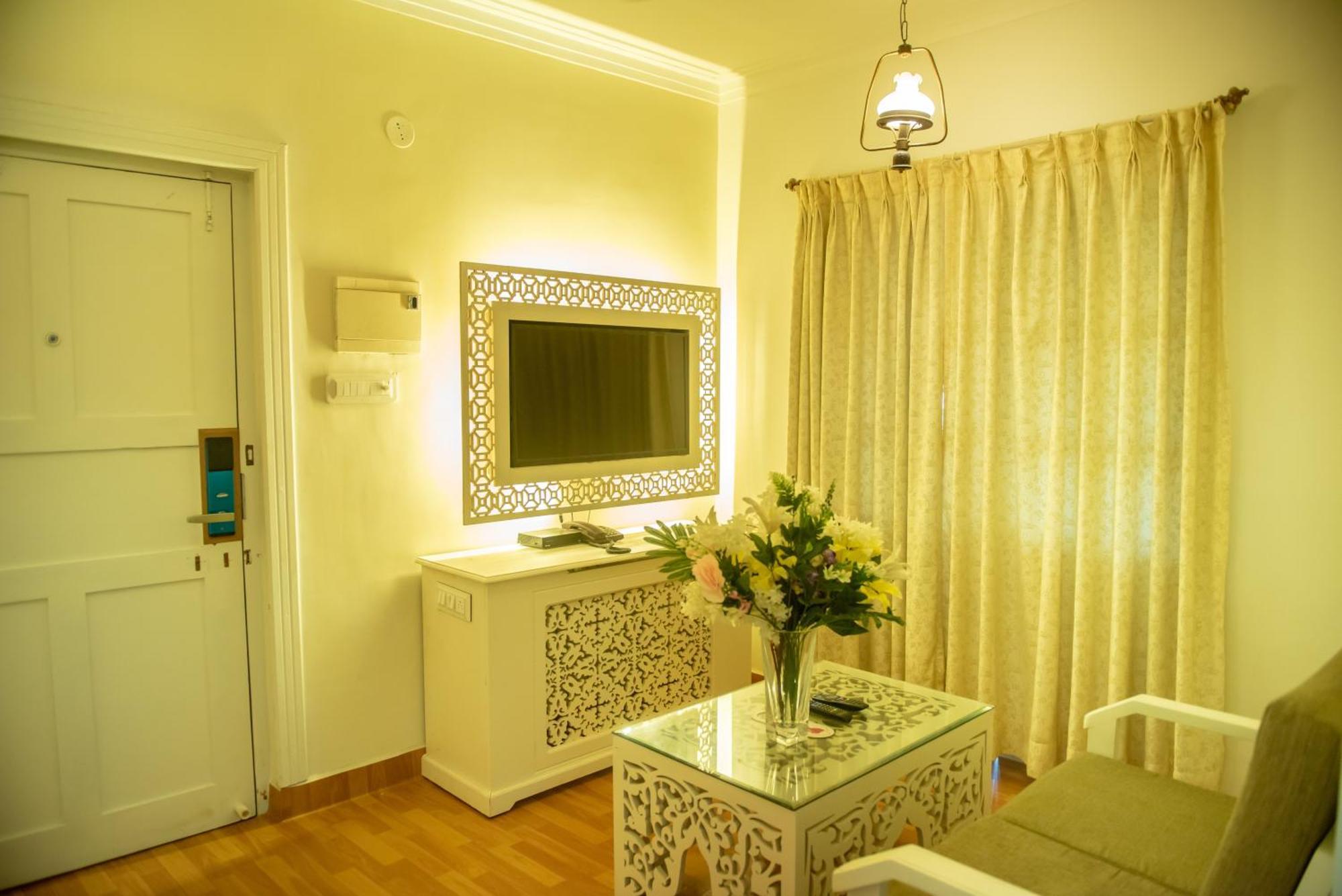 Cherrystay Holiday Resort -Candolim Beach Buitenkant foto